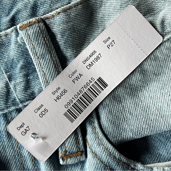 NWT J Crew Point Sur Straight Leg Light Wash Jeans size 27P - Picture 10 of 13